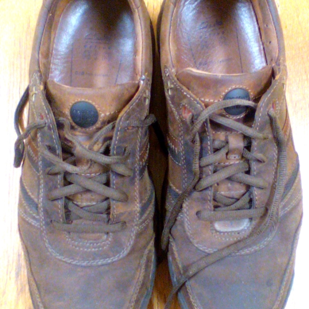 Like New Men's Clarks Active Air